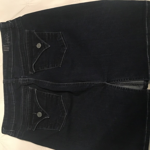 Kut from the Kloth denim mini skit - Picture 2 of 3